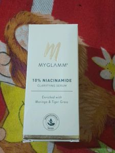 My Glamm 10%  Niacinamide Serum