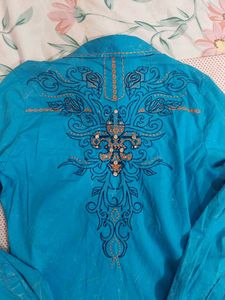 2000&#39;s Embroidered Button-Down Top