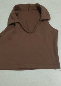 brown top