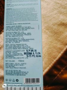 Free Face Wash Dot &amp; Key Blueberry Hydrate Toner