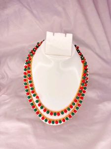 🌸 Stunning Beaded Necklace 🌸