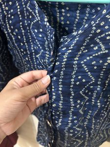 Blue Patterned Button-Up Top(crop Shirt)