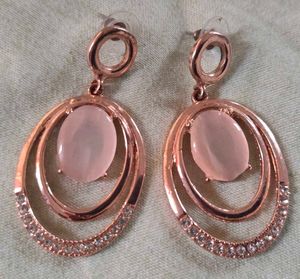 Rose Gold Earings