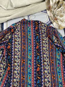 UNUSED Tribal Print Top With Knot