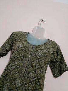 Short Kurti