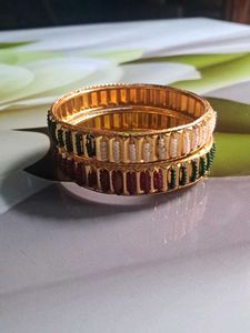 Elegant Bangle Set