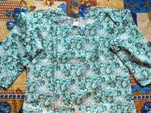 Combo Of 4 Beautiful Kurtis..🌻💗
