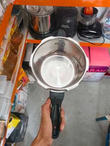 Pigeon Pressure Cooker