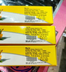 Herry Herbal Turmeric Cream Pack Of 3
