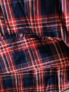 Cool kid&#39;s shirt with cap