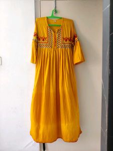 Mustard Yellow Floor length Ethnic Dress in XL
