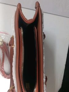 DOSK Fluffy Handbag
