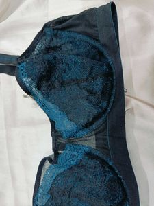 🇳🇿💫🎀Black Lace Bra