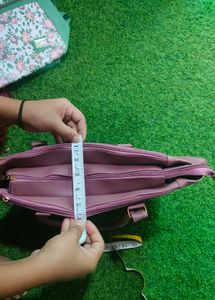 Floral Embroidered Handbag