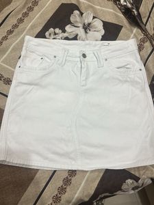 Chic White Denim Mini Skirt