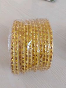 Yellow Coloured Glass Bangle
