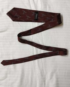 Grace Men Burgundy &#39;A&#39; Pattern Printed Tie