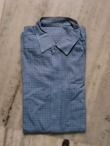 Men's Casual Button-Down Shirt
