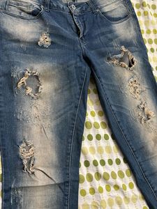 Ripped &amp; Distressed Jeans