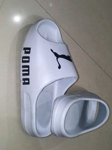 Puma Slides - White
