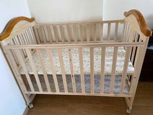 new luvlap Baby Wooden Crib cot cum rocker