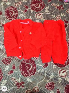 Woolen Set On Sale