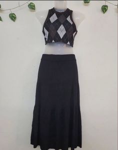 Brown Sleveless Sweater