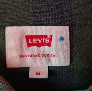Levi&#39;s Olive Green Plaid Flannel