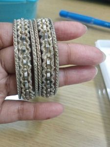 Silver Tone Bangle Set