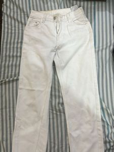 Stylish White Denim Jeans for Women