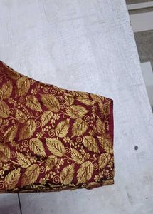Elegant Patterned Fabric