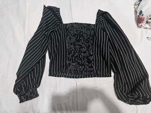 Striped Balloon Sleeve  Top