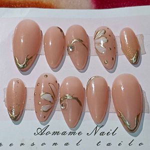 nude Press on nails