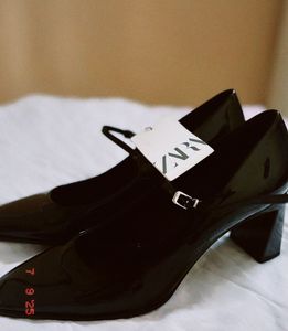 Zara Mary Jane Heels
