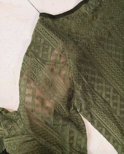 Women Green Net Top 💚
