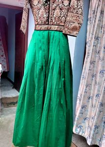 ✨Price Drop ✨Gorgeous Frock For Women 🖤💚