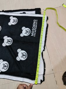 Moschino Love Wool scarf
