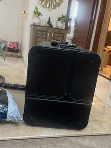 makeup vanity for mua or brides