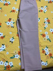 Elegant baby pink straight Pants