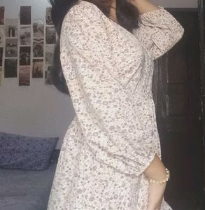 Floral Print Dress🌸🌺👗
