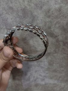 Elegant Silver Tone Bangle