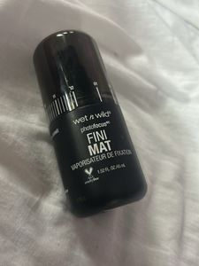 Wet n Wild Fini Mat