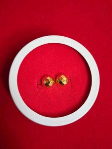 dimond cut Stud Earrings