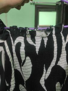 Off Shoulder Elastane Top With Net Puffed Sleeves