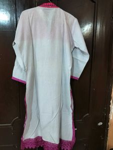 Beautiful White 🤍 Colour Kurti
