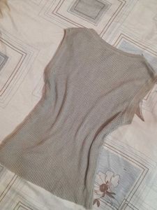 Woman&#39;s Top