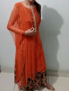 Beautiful Gown With Dupatta