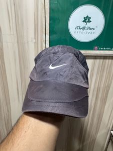 Nike Vintage 90’s  Dri-Fit Grey Cap