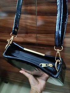 Elegant Black Shoulder Bag