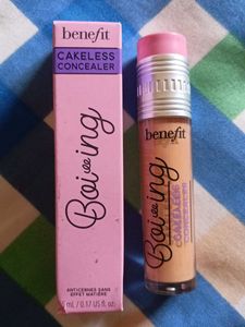 Benefit Cosmetics Concealer